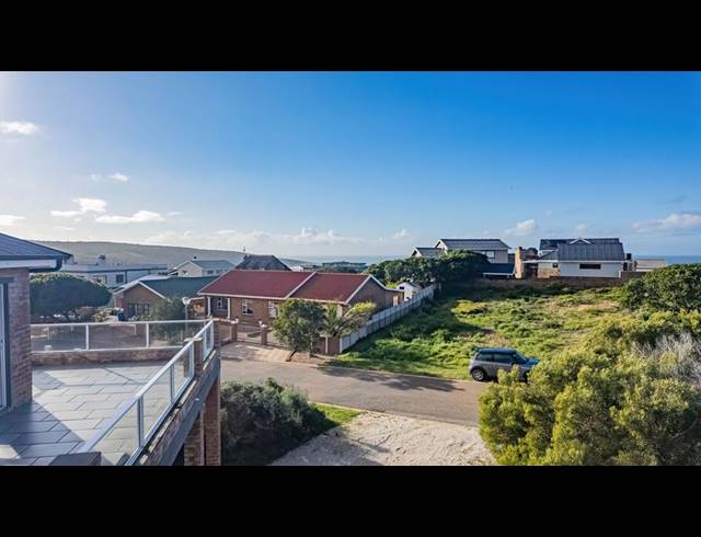 4 BEDROOM HOUSE FOR SALE IN JONGENSFONTEIN